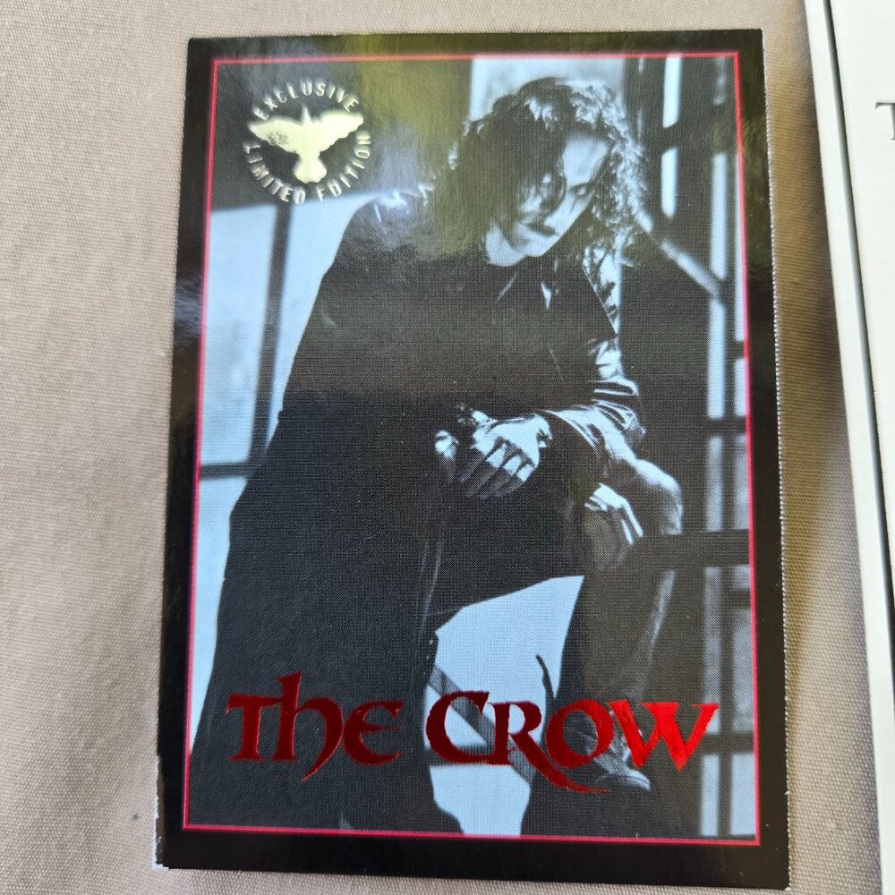 The Crow collector trading card and temporary tattoo - Picture 2 of 6